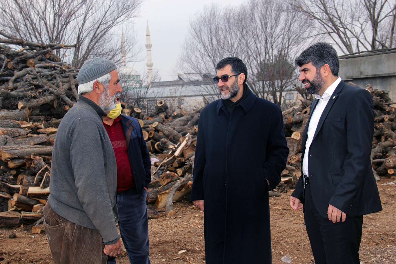 HÜDA PAR Diyarbakır İl Başkanı Dinç: "Oduncular Pazarı’nın sorunları giderilmeli"